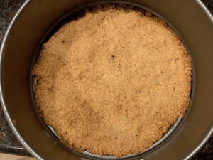 chocolate toffee cheesecake cooked crust