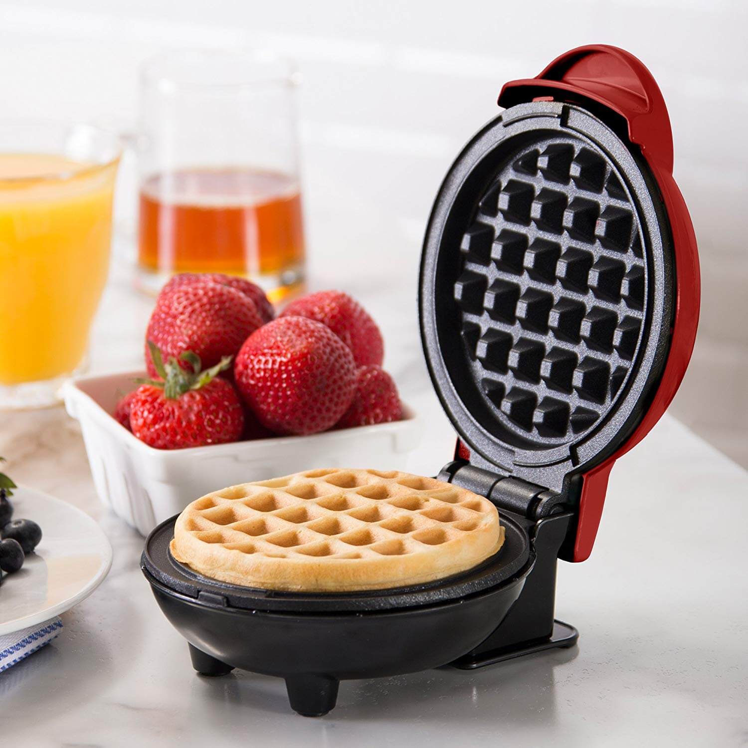 Dash Mini Waffle Maker