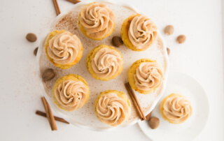 Eggnog Cannoli Cupcakes