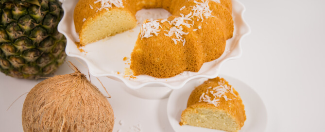Pina colada pound cake white 27